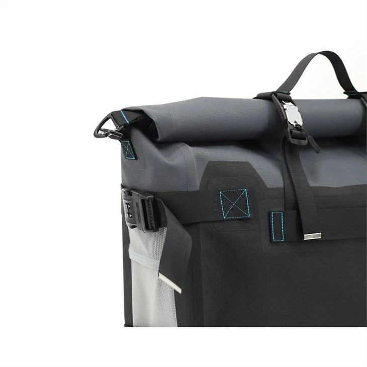 convenient roll up dry bag(001)